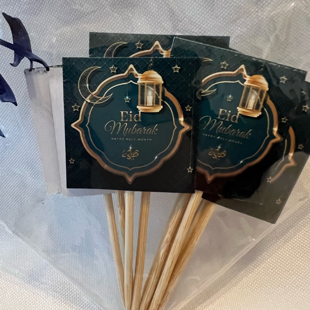 Eid Mubarak Cake, Cupcake Or Donut Toppers. Ideal For Eid Parties Or To Gift.